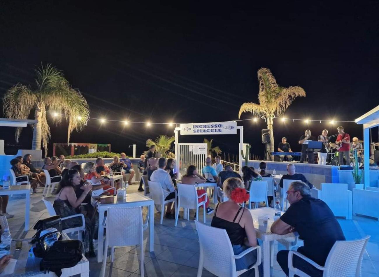 Freedom Village Soverato Marina Kültér fotó